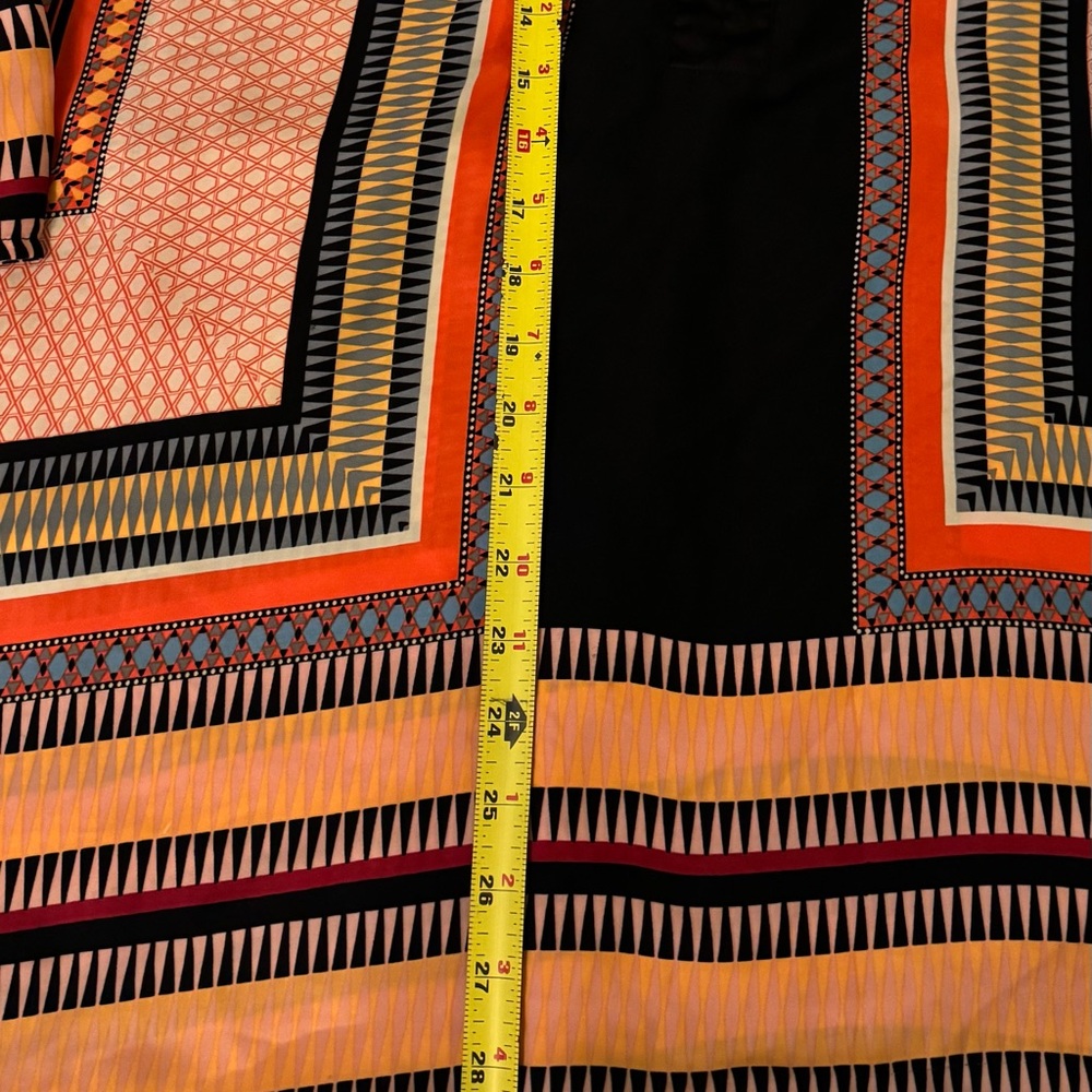 Misia Multicolor Geometric Pattern Tunic - Picture 2 of 6